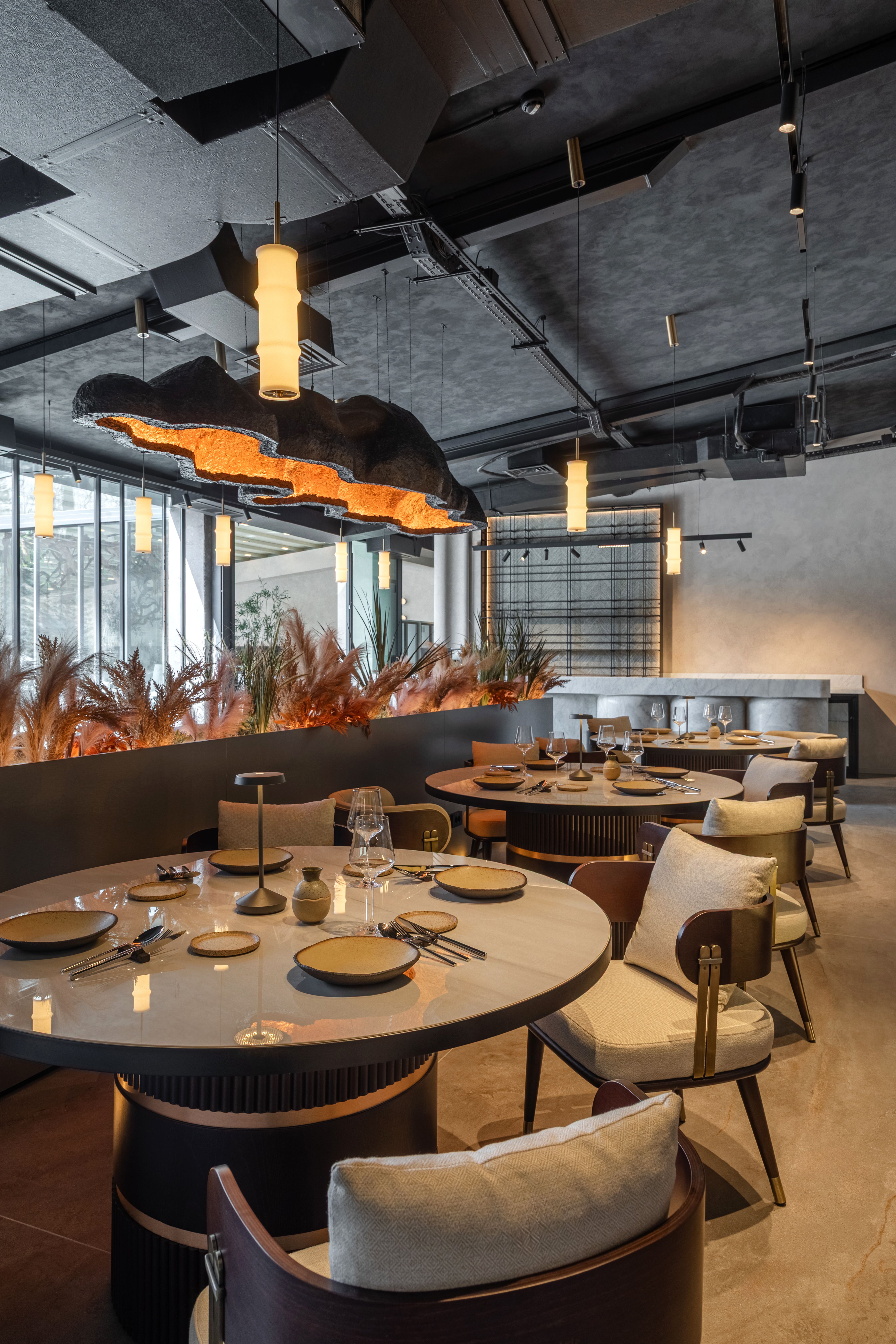 AURA Interior